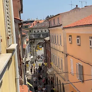  Apartment Dejan 2-top Centar-old Town